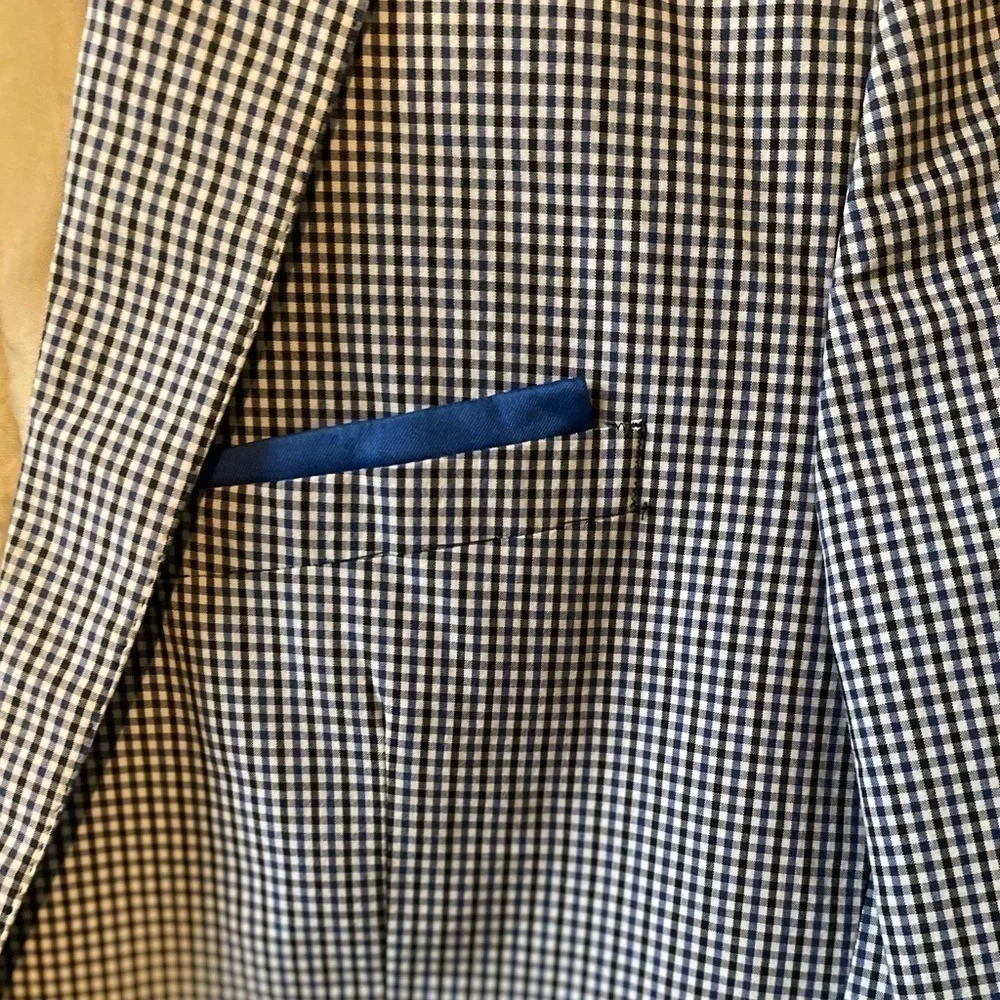 Zara tailored Fit Men’s Checkered Bleu&White Blazer Size 42 with elbow Patches